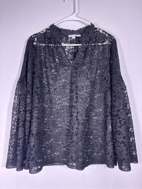 Chico’s Black Lace Bell Sleeve Witchy Romantic Blouse Size Large